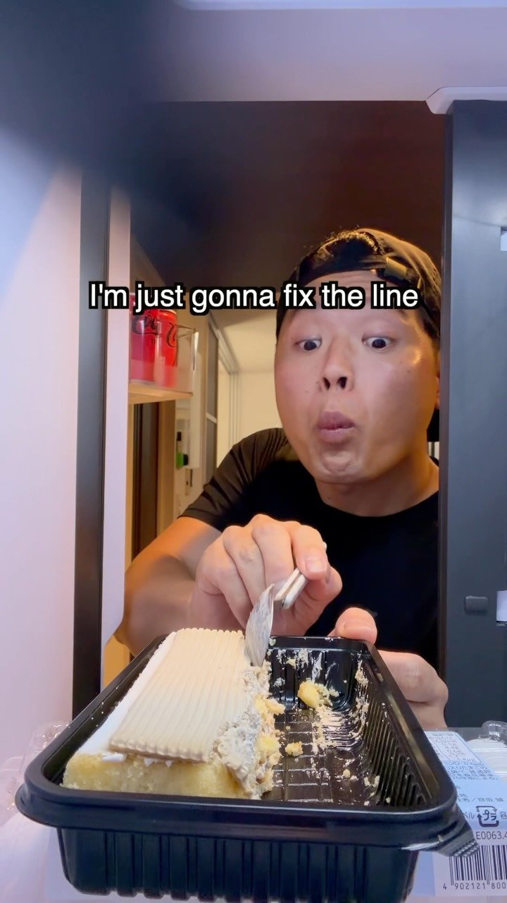 bayashi_tv 게시물 이미지: I’m just gonna fix the line 🧐