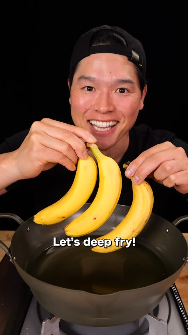 bayashi_tv 게시물 이미지: Deep-Fried Banana Cake 🍌