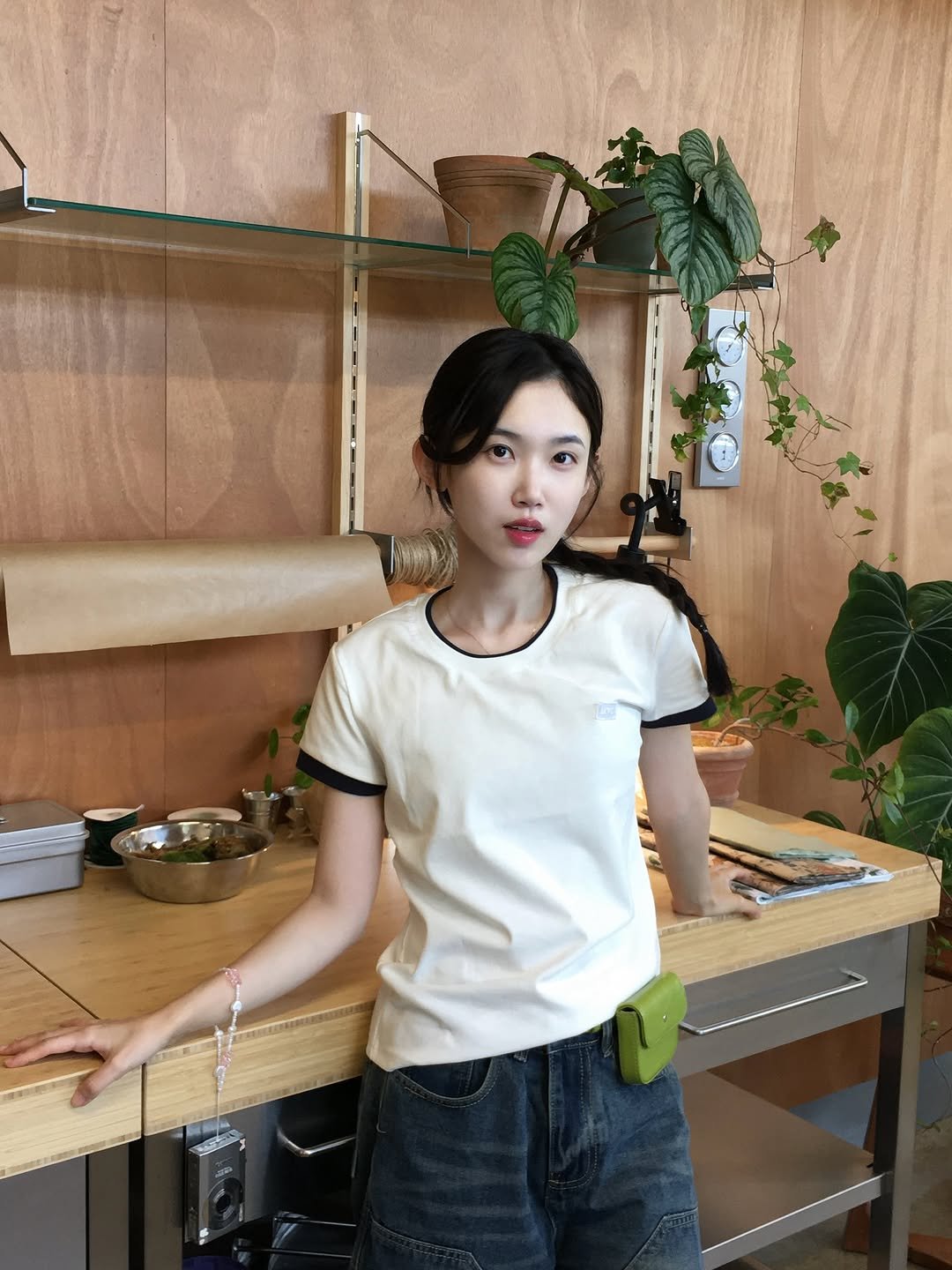 Photo shared by 김봄 | 프리랜서 배우&모델의 패션, 뷰티, vlog✨ on July 16, 2025 tagging @lcve.official. May be an image of 1 person, top, cornflower and text.