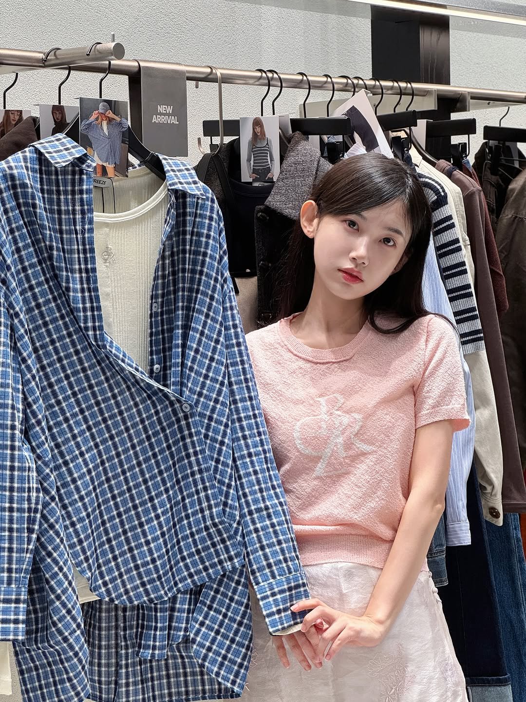 Photo shared by 김봄 | 프리랜서 배우&모델의 패션, 뷰티, vlog✨ on September 12, 2025 tagging @citybreeze_official. May be an image of 1 person, sleepwear, clothes hanger, dress, top and text that says 'NEW ARRIVAL BA'.