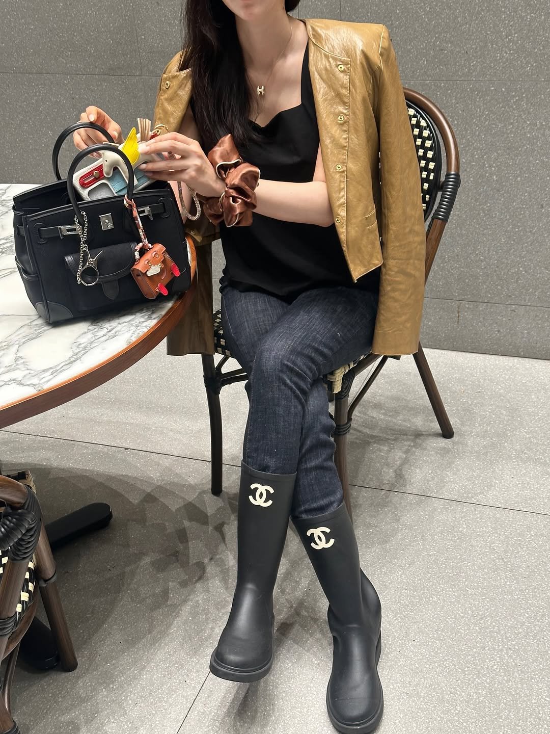 Photo by 빽꾸•바비•키링•백참•소품샵 on September 01, 2025.