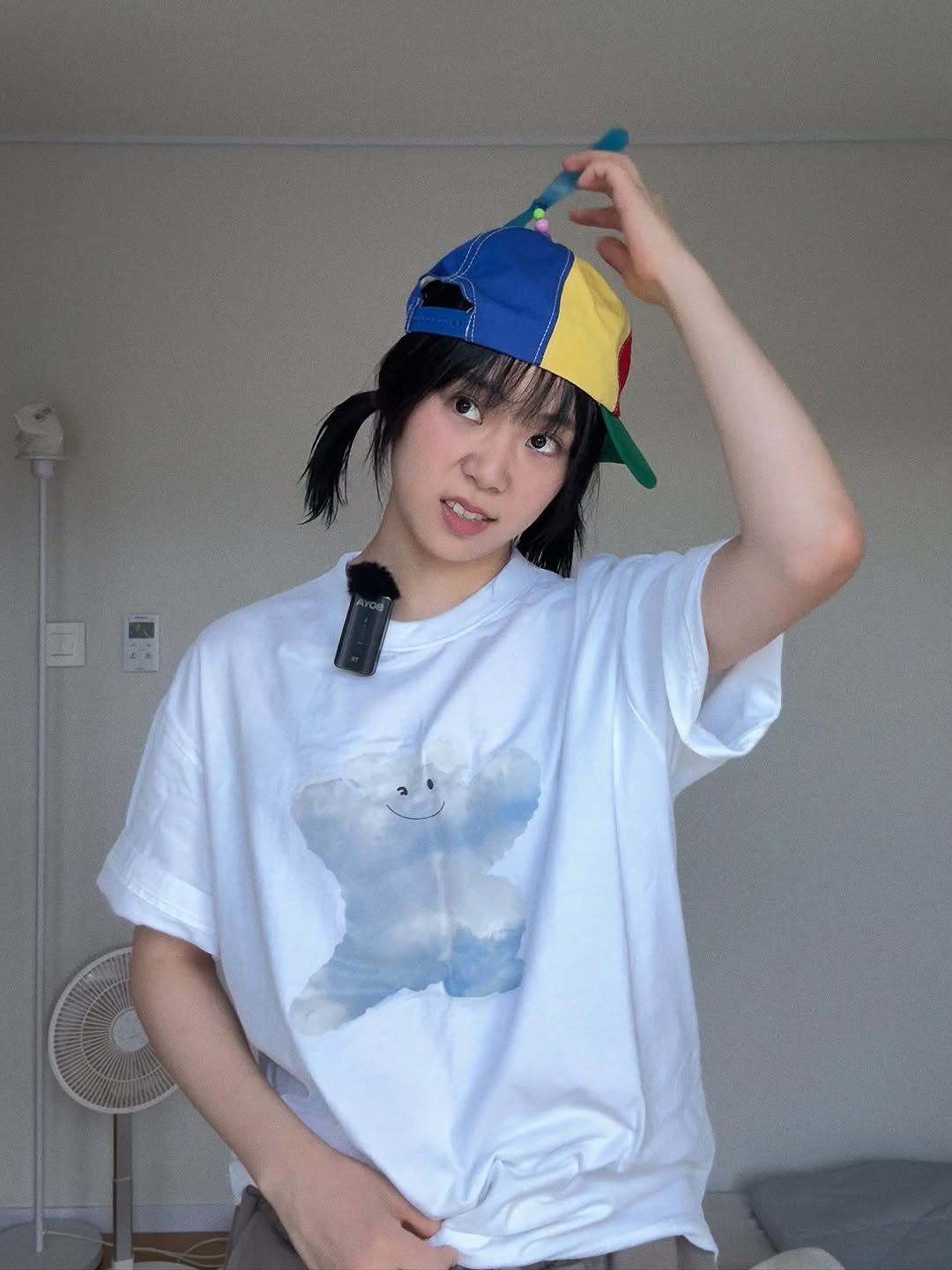 Photo by 양유진 on September 02, 2025. May be an image of one or more people, hair, hat and top.