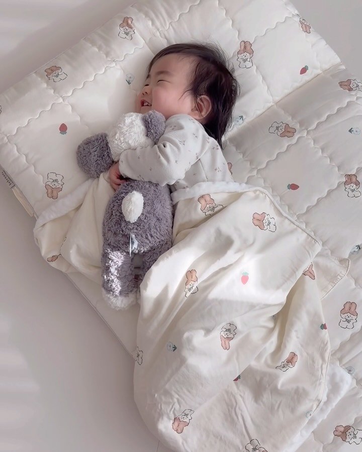 bbomini__v 게시물 이미지: 📣 #공구예고

어린이집 낮잠이불,
막상 사려고 하니 고민이 정말 많이 되더라구요...