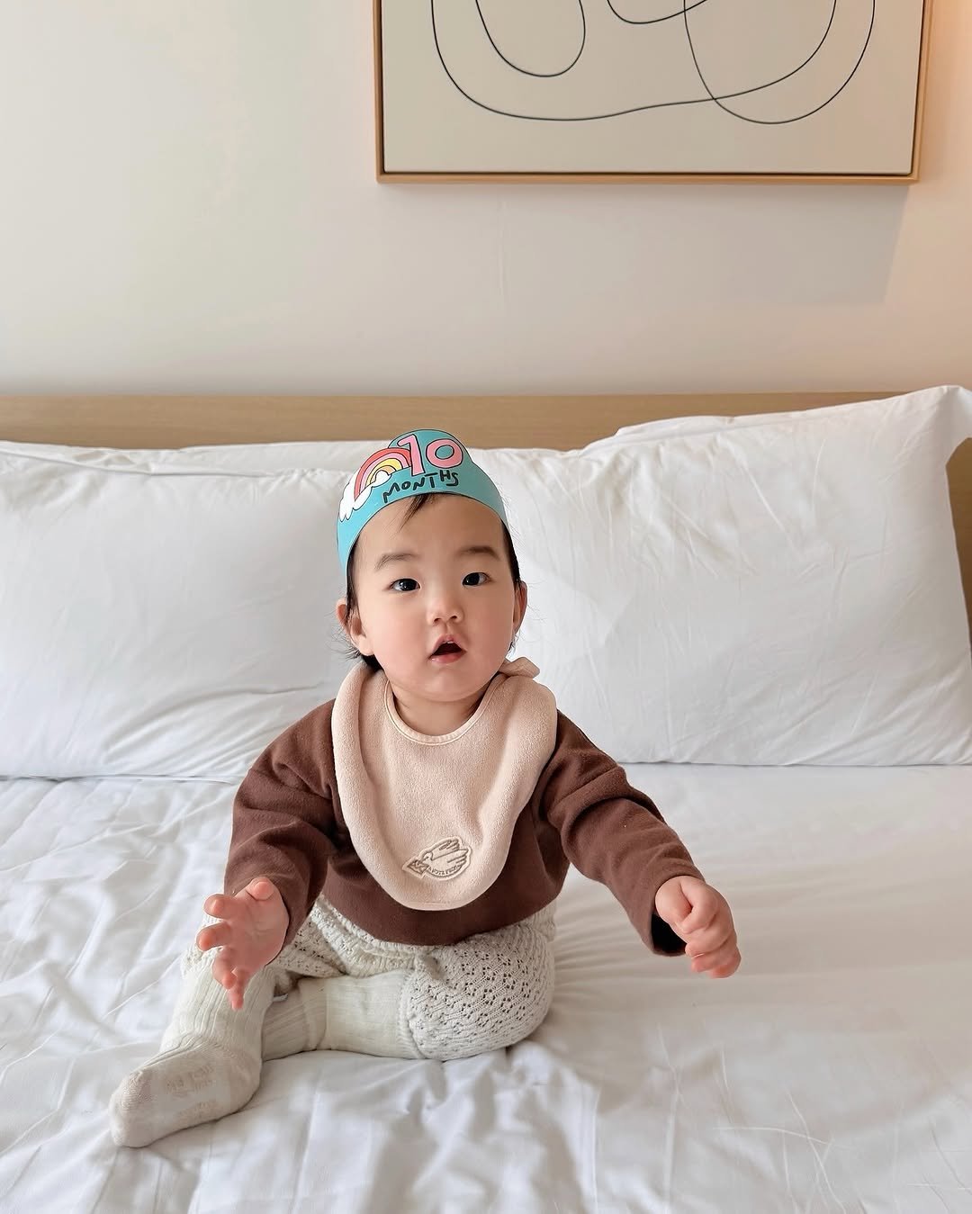 Photo by 💖뽀zip💖 on November 04, 2025. May be an image of baby and cornflower.