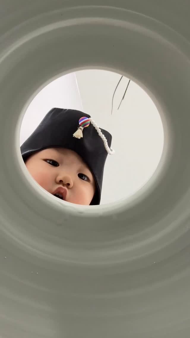 bbomini__v 게시물 이미지: #촬영제공 #돌사진 #돌아기

귀여움 또 귀여움 매우 귀여움🐣💛
마지막은 까까...