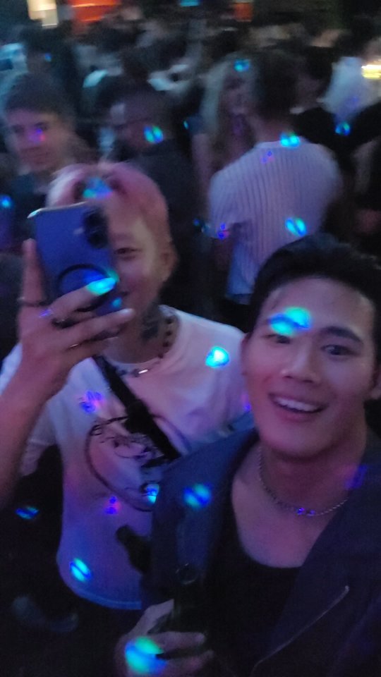 bboy_javelin 게시물 이미지: It was great time 2025
Yorosiku o ne gai si mas 2026🐎