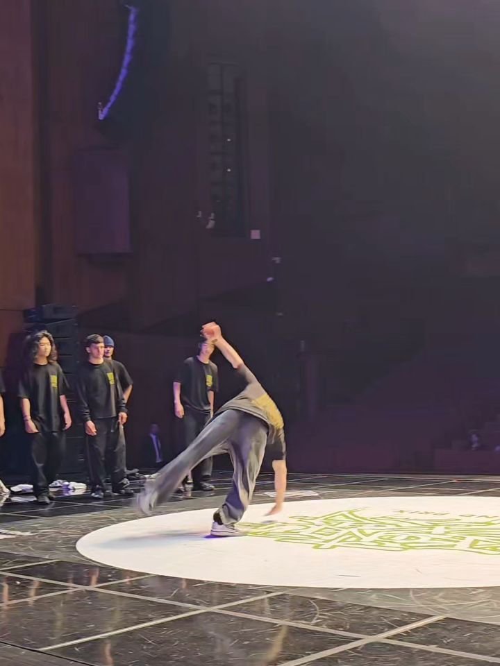 bboy_javelin 게시물 이미지: 2nd place on @jbgp_official 
Thanks everyone...