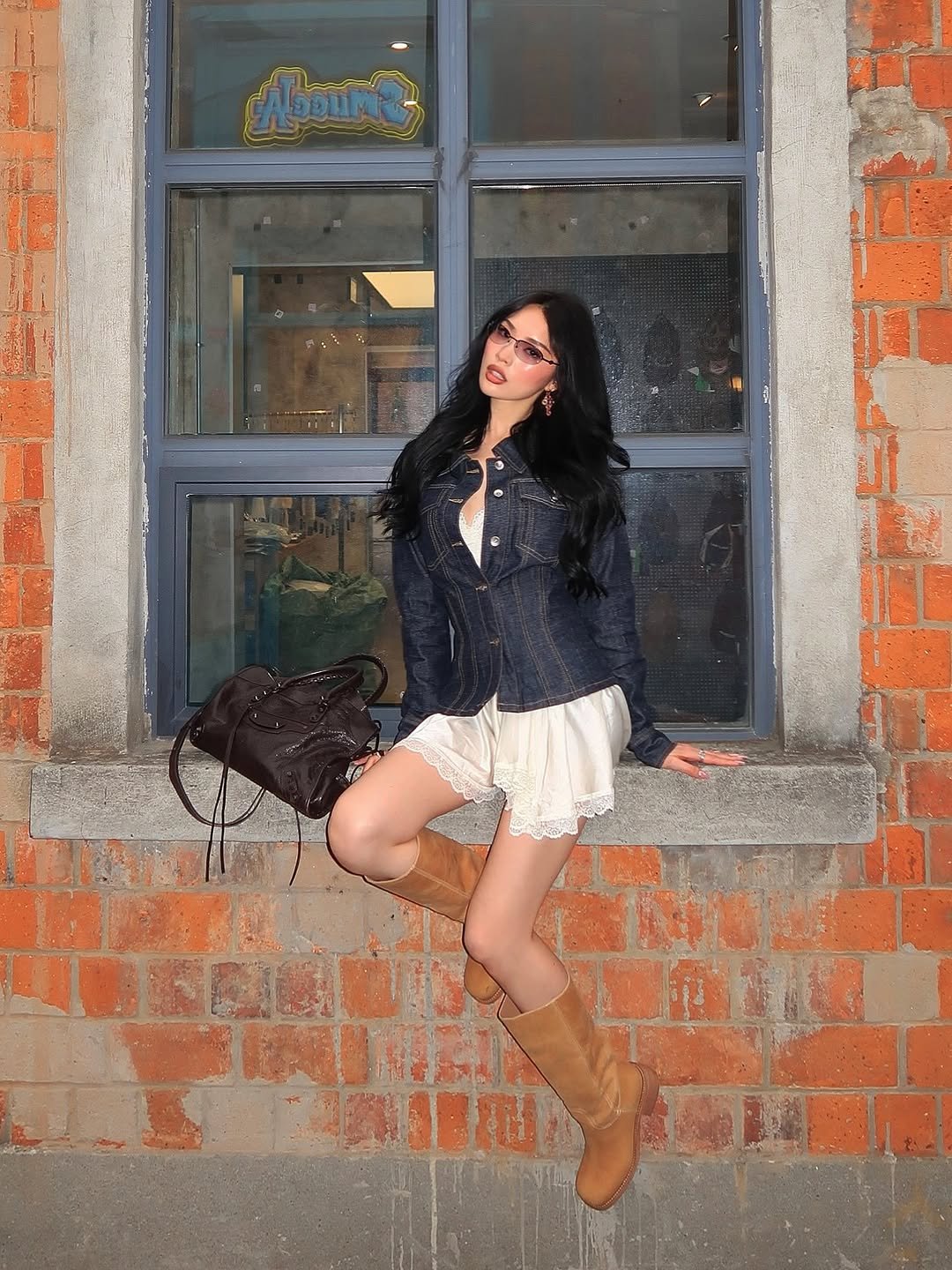 bbyambi 게시물 이미지: dress + boots weather >>