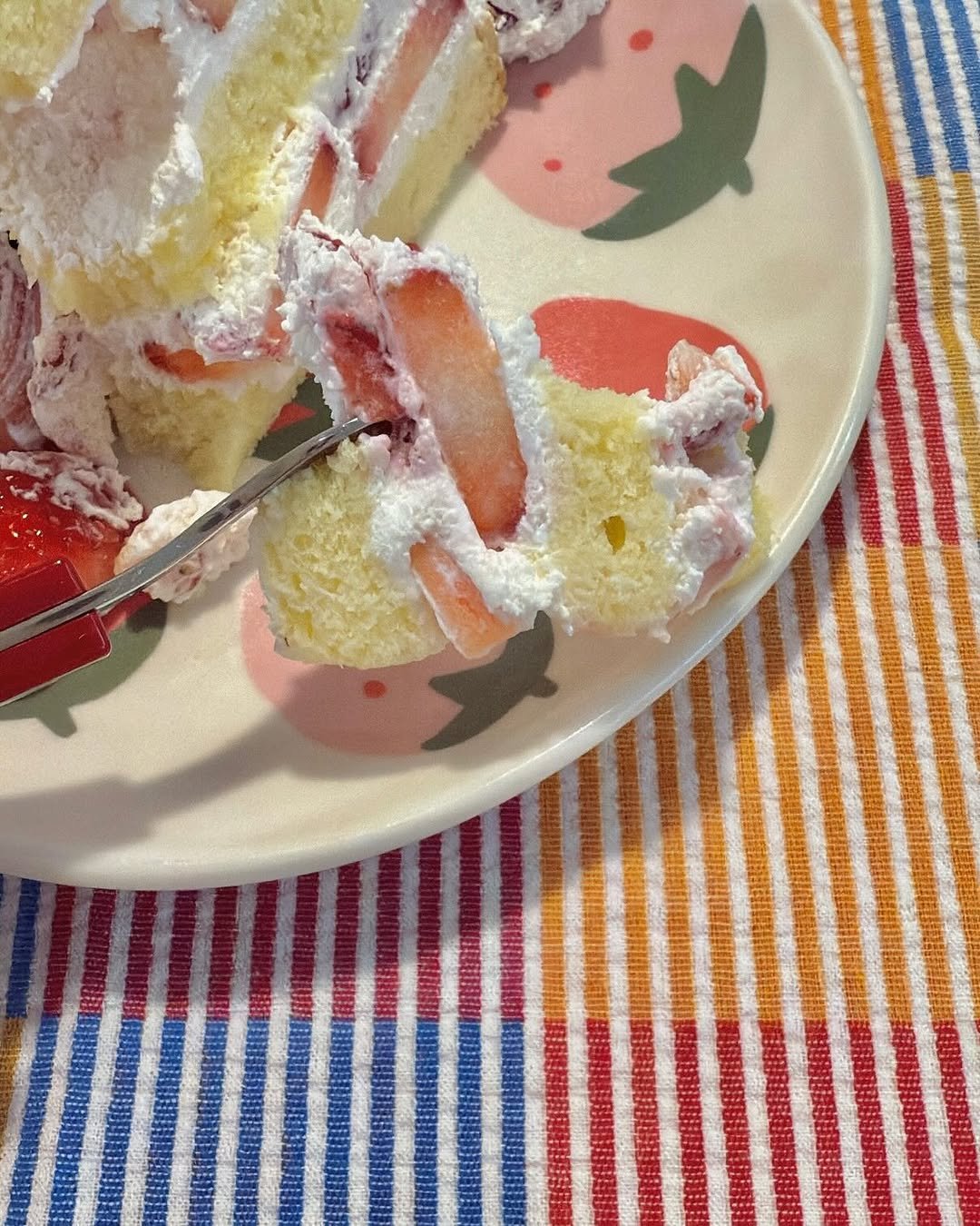 Photo by 뿅글이 on May 10, 2025.