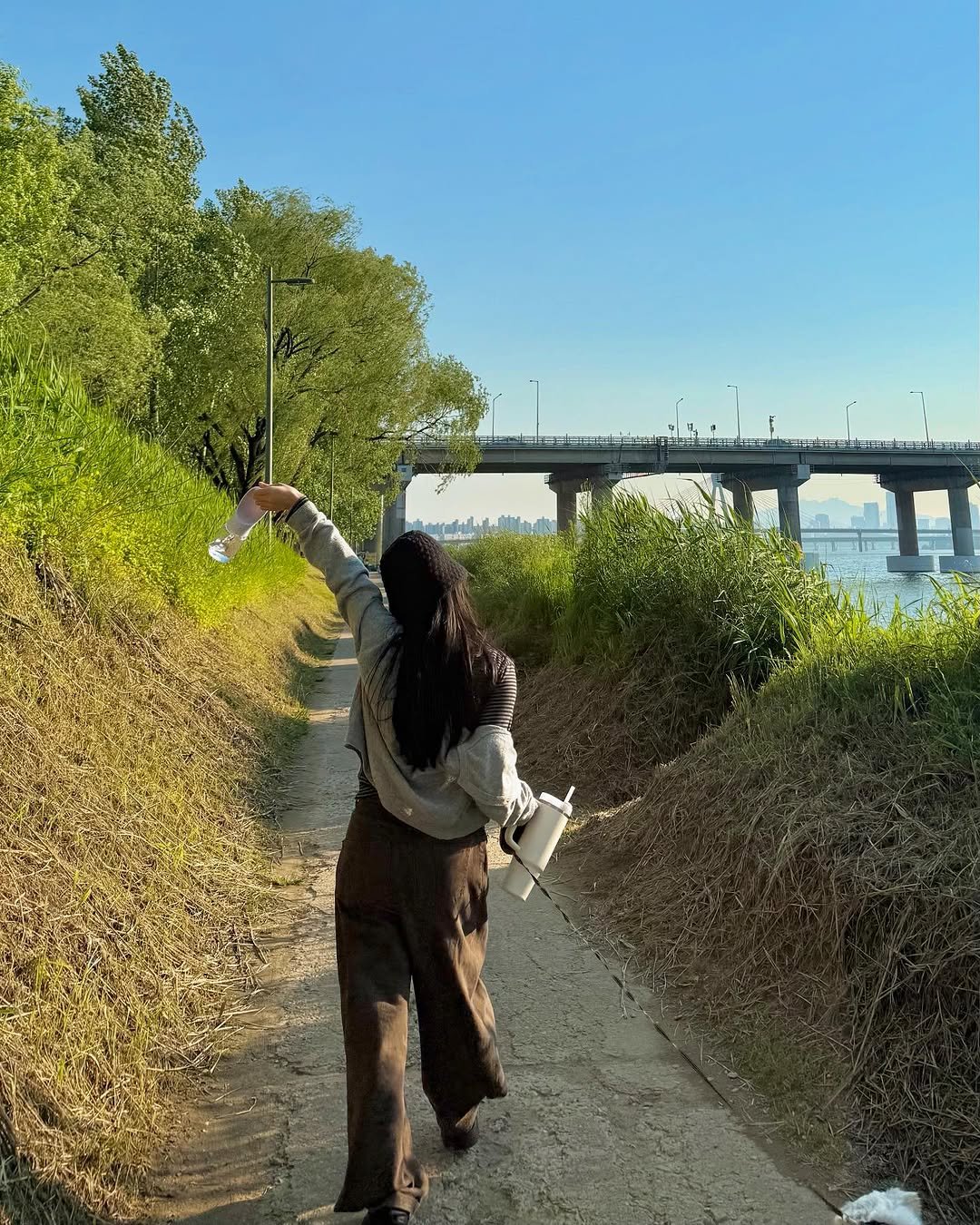 Photo by 뿅글이 on May 21, 2025.