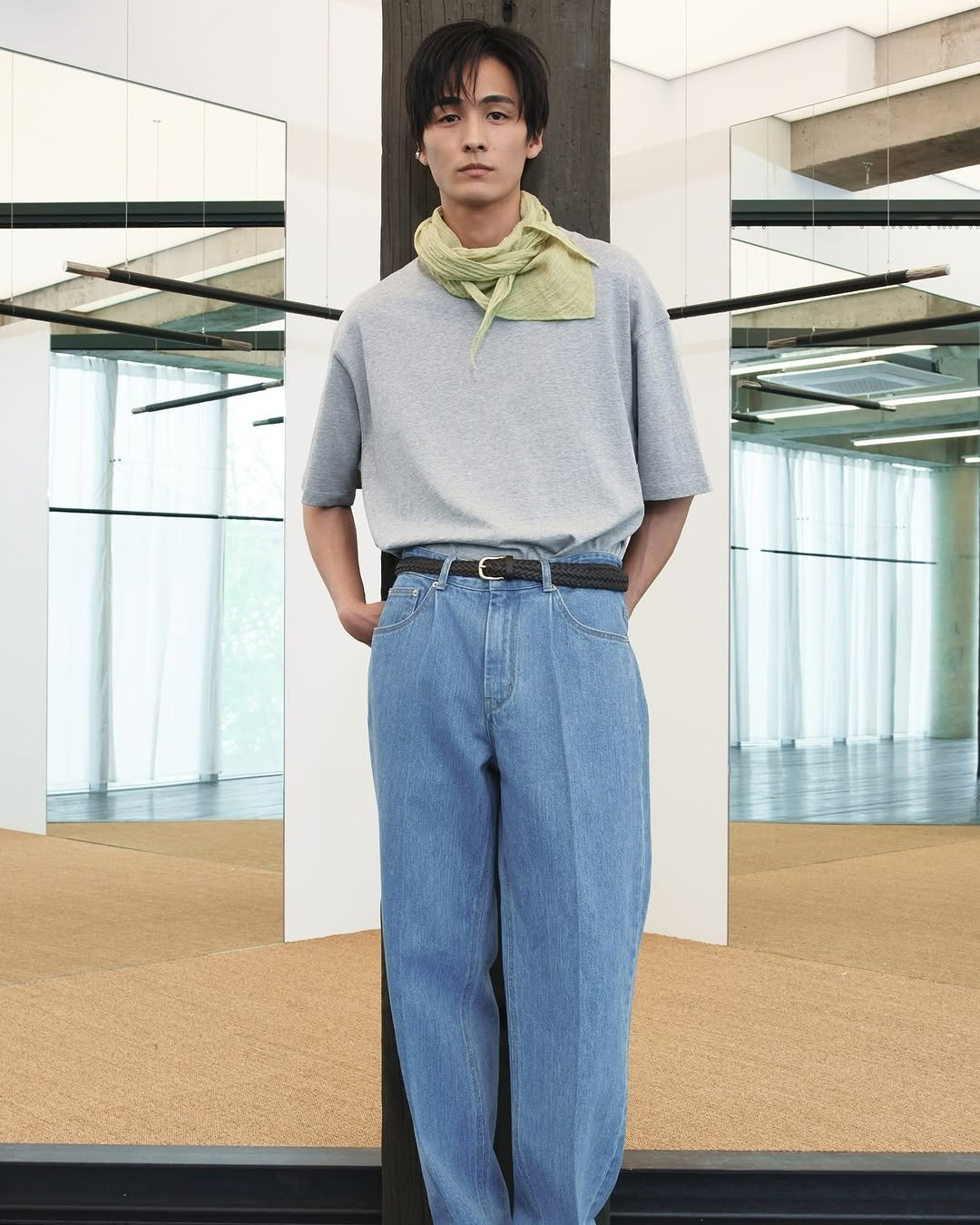 beaker_store 게시물 이미지: YOUTH 2026 Summer Collection

셔츠와 데님처럼 익숙한 옷의...