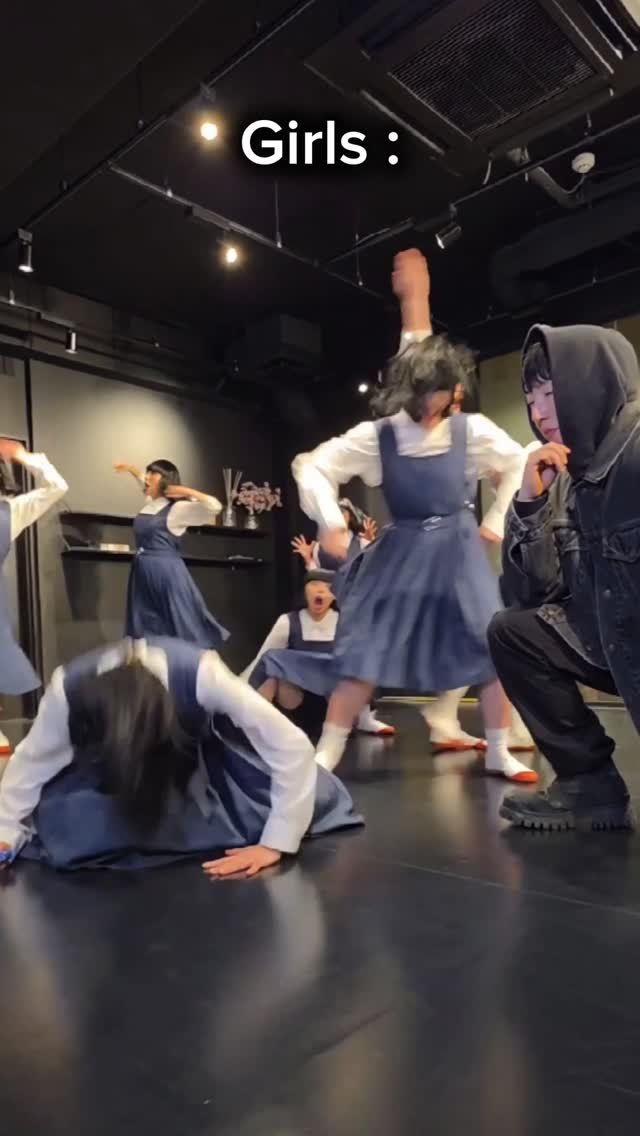 beatbox_jcop 게시물 이미지: Boys vs Girls
#BEATBOX #JCOP #TeamREAL