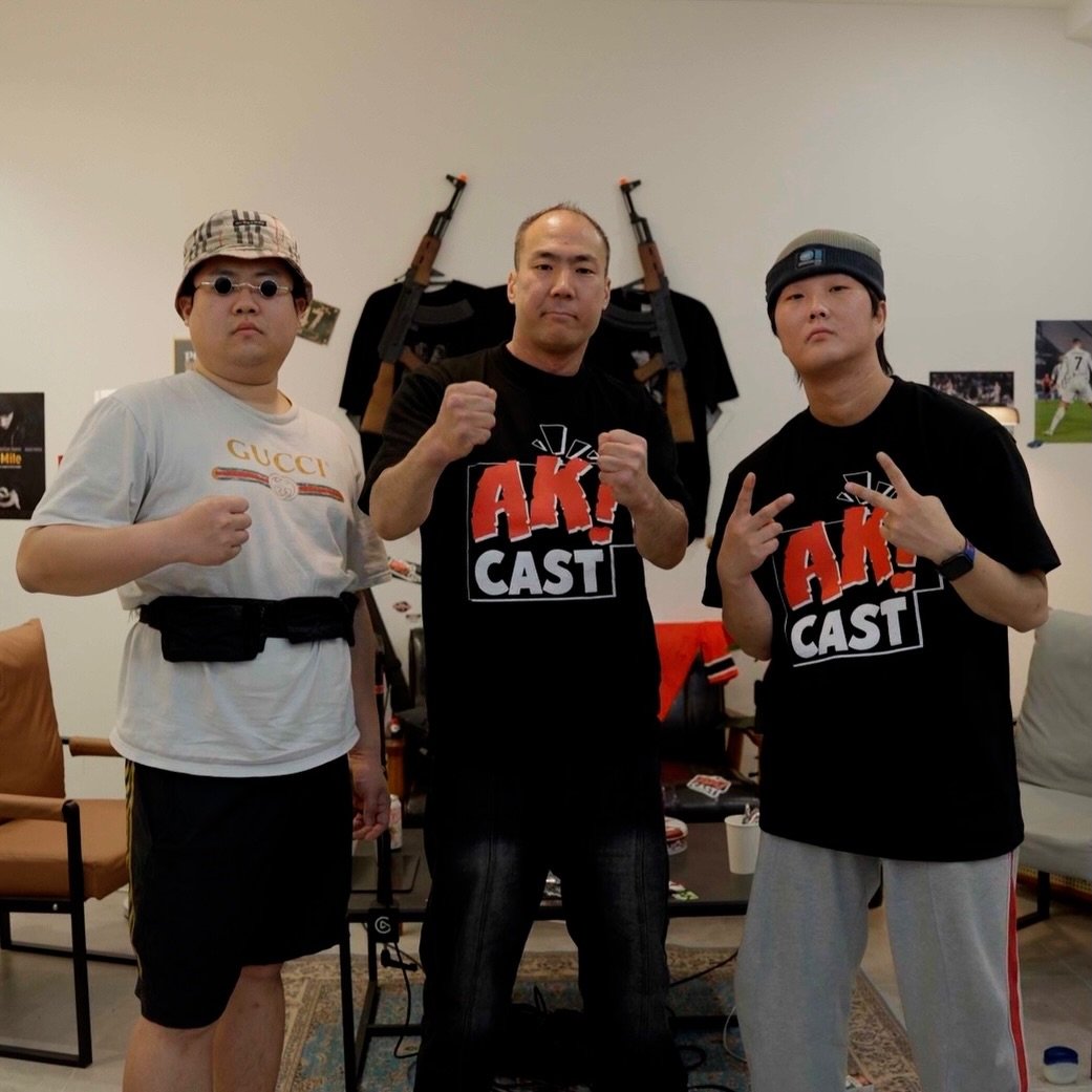 Photo shared by 뷰티풀너드 on February 17, 2026 tagging @jeongsangsu879. May be an image of text that says '- GUCCI AKU CAST AK CAST'.