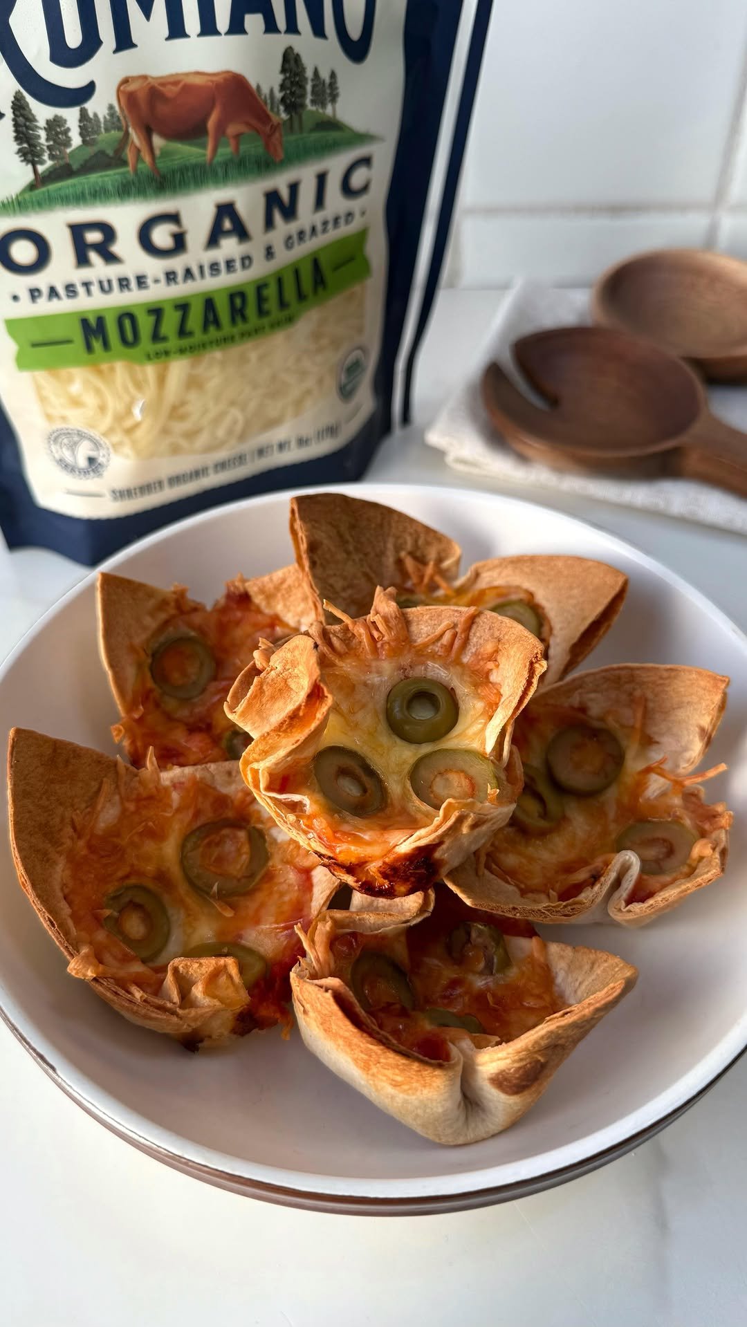 behindthesnack 게시물 이미지: everything is better in cup form 😍 these 3...