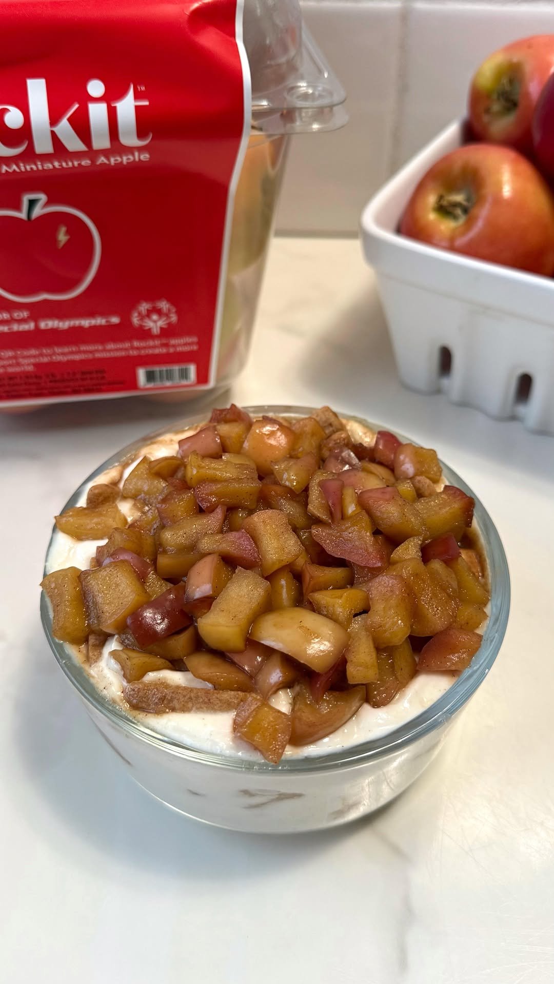 behindthesnack 게시물 이미지: the best twist on this viral trend yet...