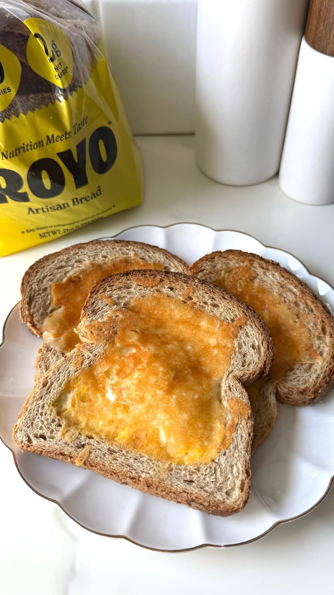 behindthesnack 게시물 이미지: eggs & toast just got an upgrade 😍 these egg...