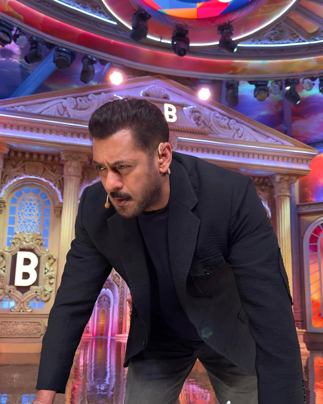 Photo by Salman Khan on October 31, 2025. May be an image of one or more people, beard and text that says 'B В'.