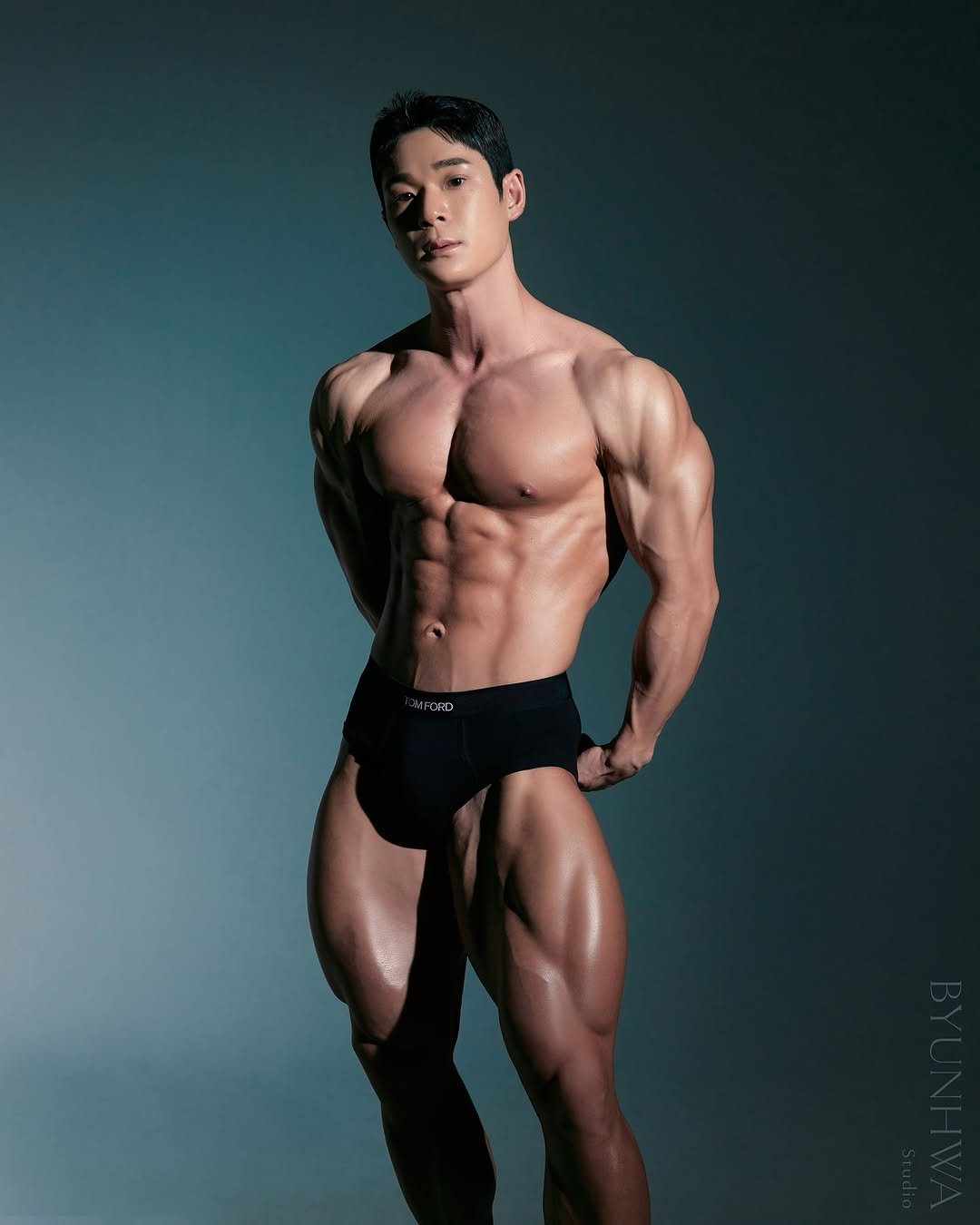 beliefgym_si 게시물 이미지: 🔥
요즘은 바디프로필 열풍이 많이 줄어들었습니다
하지만 바디프로필을 도전하셨던...