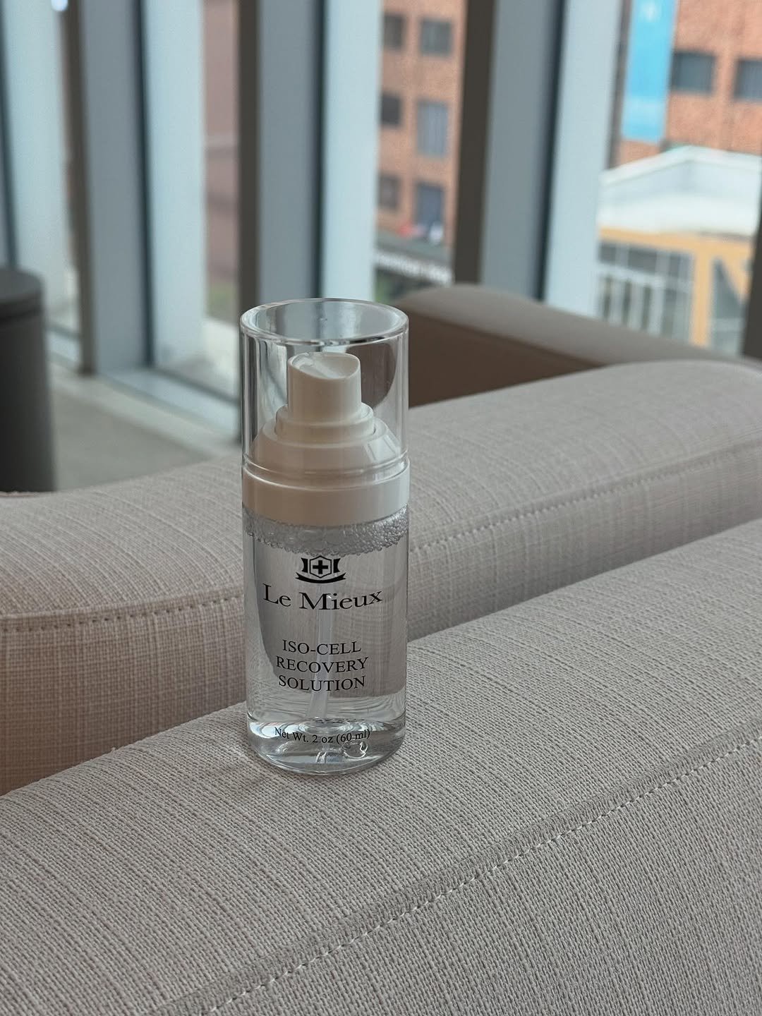 Photo by BELLELEAH on October 28, 2025. May be an image of one or more people, makeup, fragrance, hand cream, cosmetics, lotion and text that says 'Mieux'.