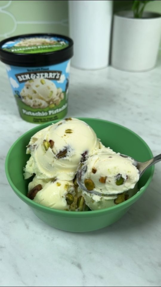 benjerryskorea 게시물 이미지: 고소한 풍미에 피스타치오 식감까지 진짜 완벽 🌰
한 스푼 먹자마자 “아 이거다”...
