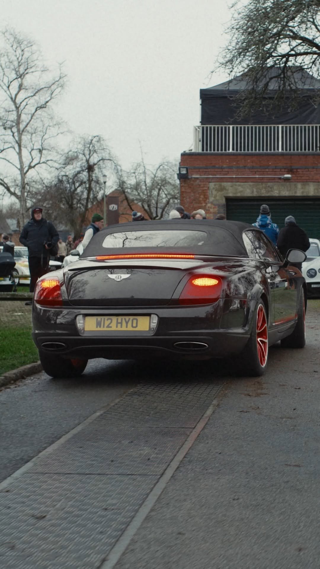 bentleymotors 게시물 이미지: Before the day begins, the drive calls.​

​We...