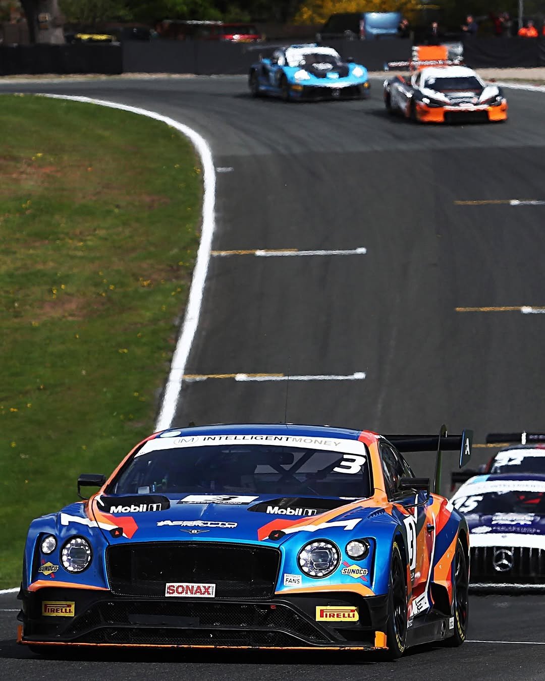 bentleyracingofficial 게시물 이미지: Great teamwork by @assettomotorsport this...