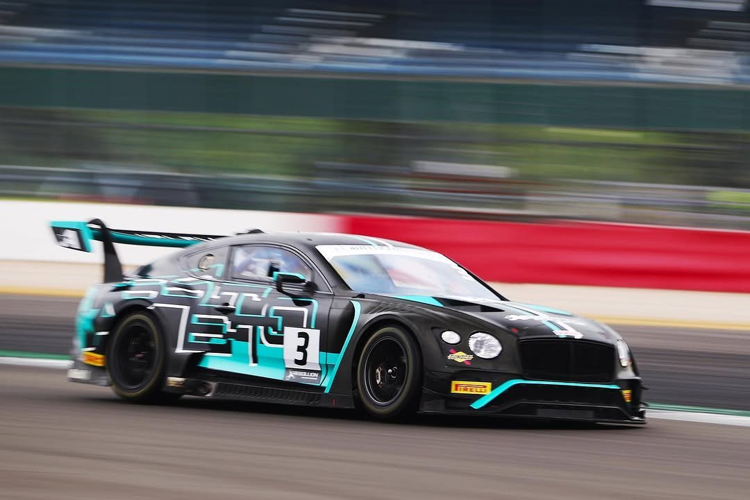 bentleyracingofficial 게시물 이미지: @assettomotorsport came second in class and...