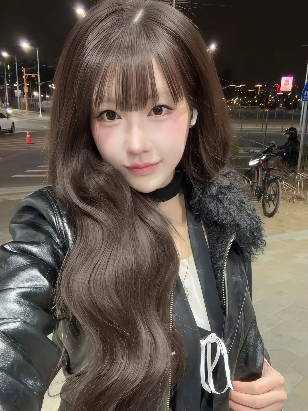 Photo by 범비 on February 02, 2026. May be a selfie of one or more people, hair, duffle coat, parka and text.