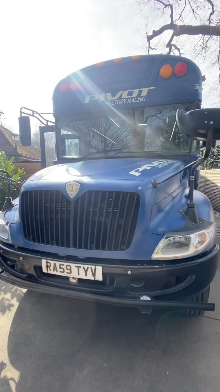 bernard_kerr 게시물 이미지: So stoked for finally touch down with the new...