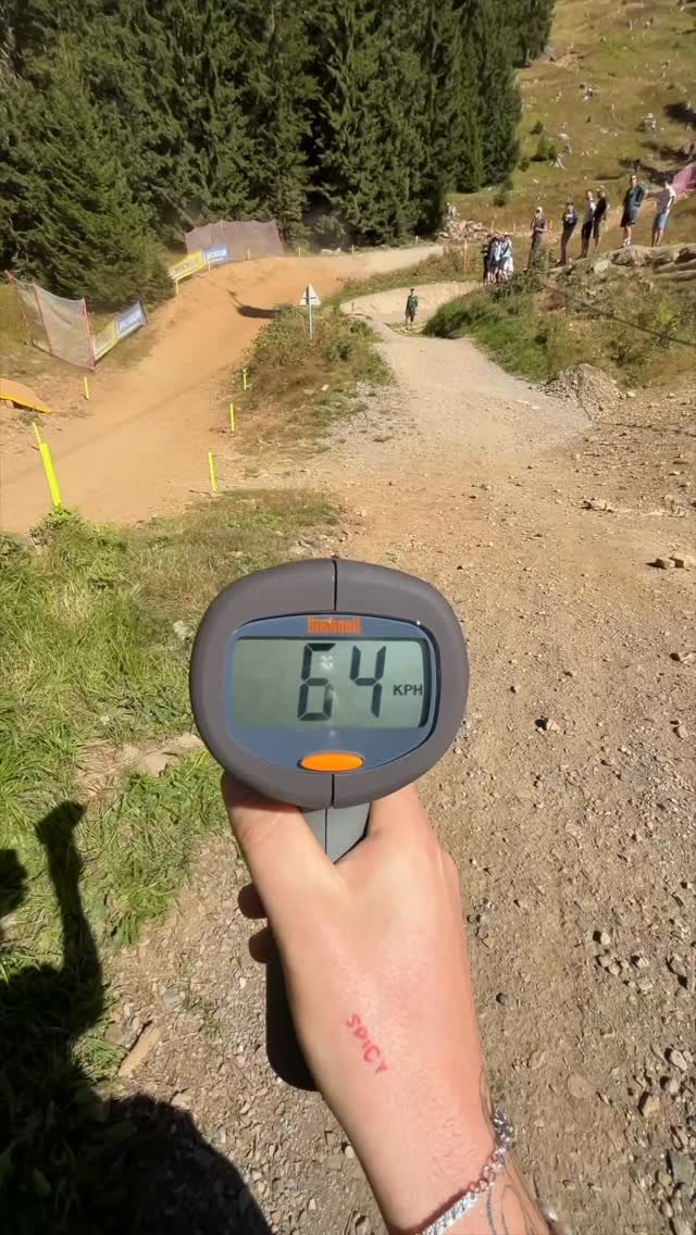 bernard_kerr 게시물 이미지: Always faster than you expect with @shimanomtb 😮‍💨