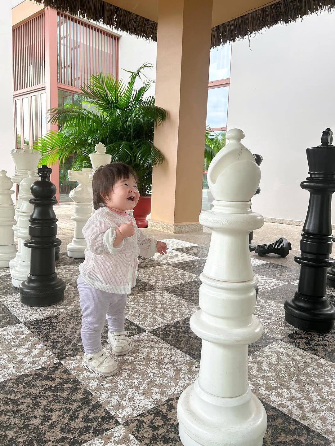 Photo by 김수현  딸기엄마🍓 on November 27, 2025. May be an image of chess and text.