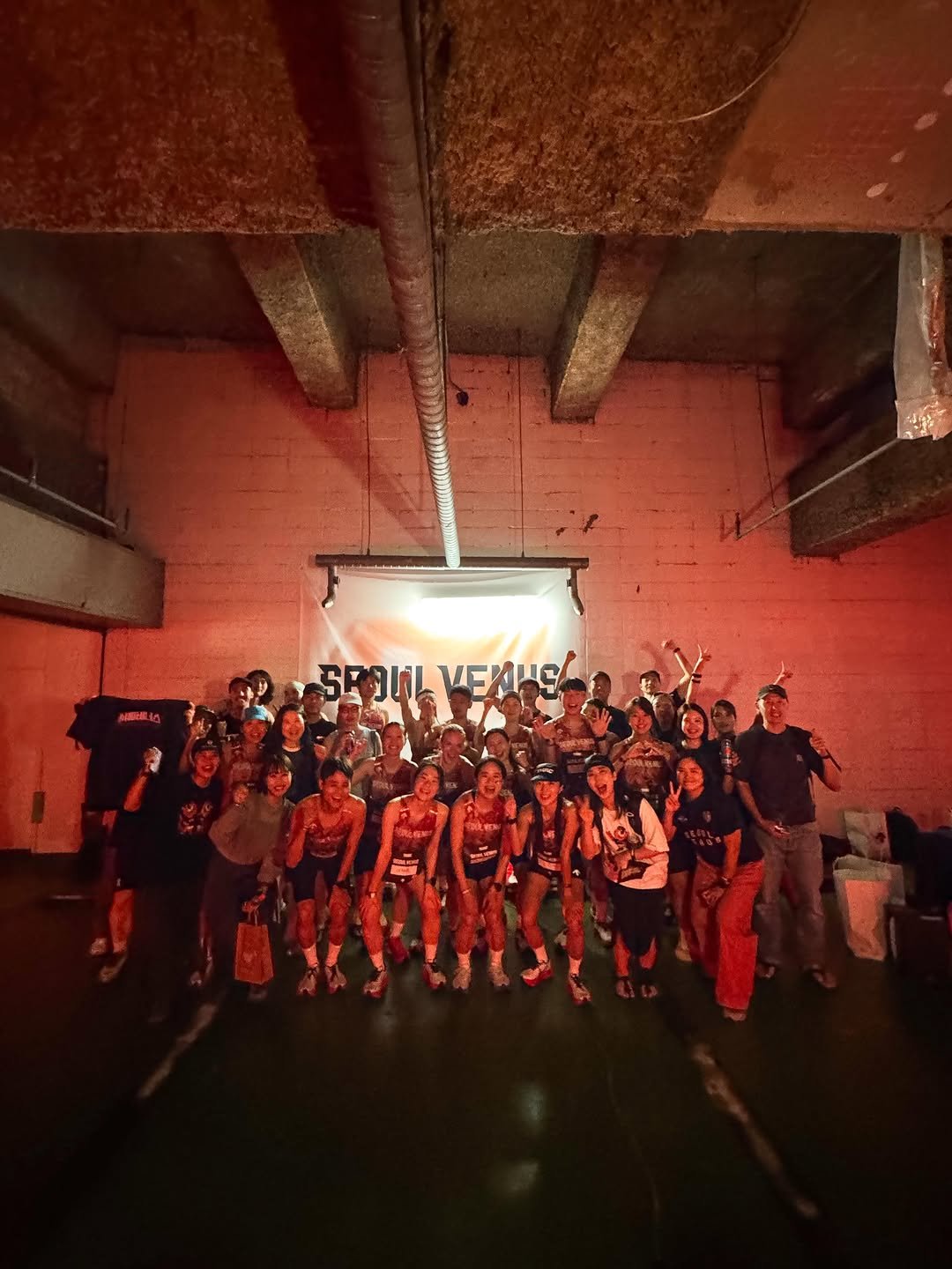 berryzzzang 게시물 이미지: 사랑의 비!너!스❤️🏆
달리기 친구들 응원이 제일 재밌고...