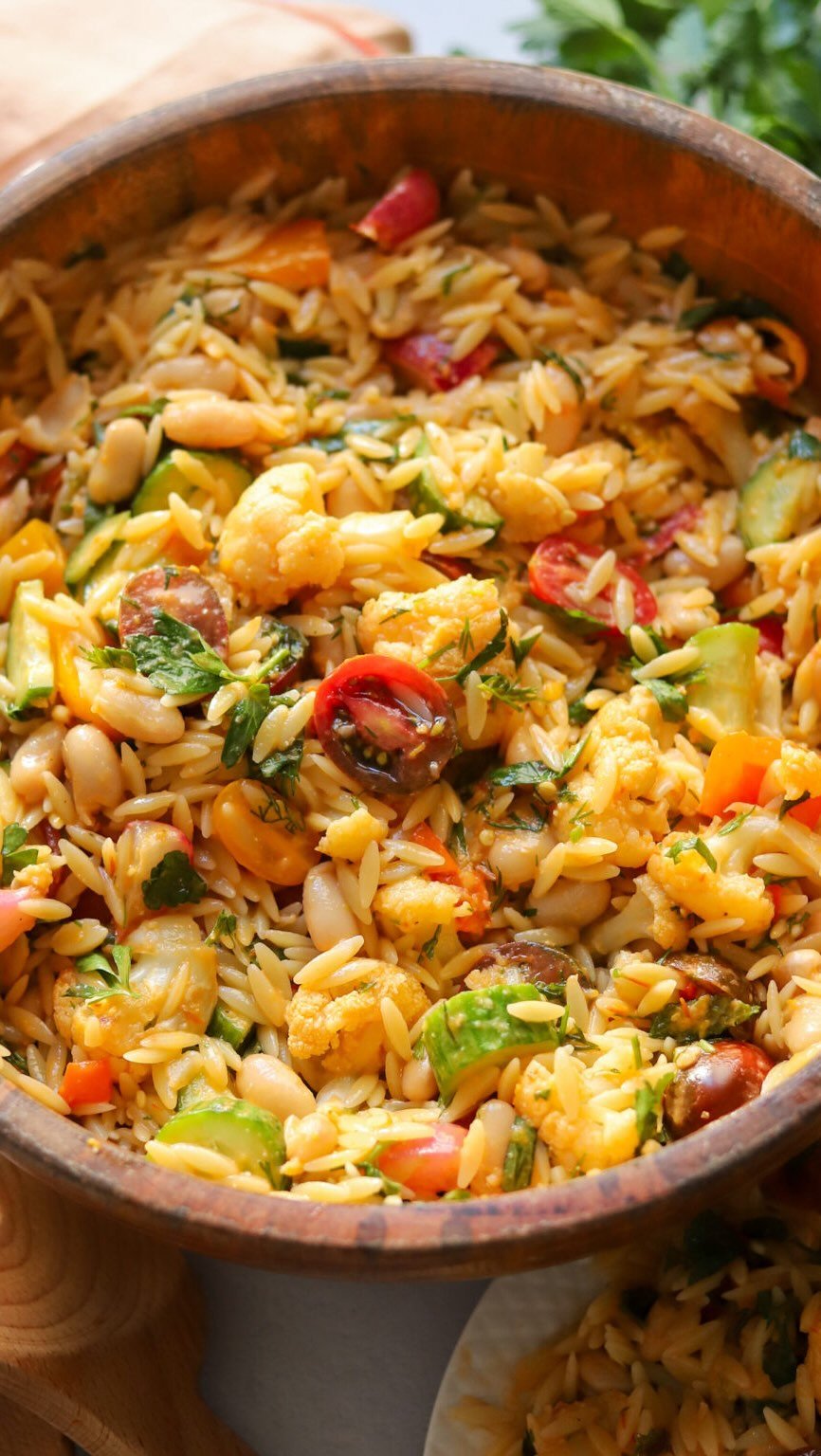 betterfoodguru 게시물 이미지: Episode 4 Spring Salads

Have you ever tried a...