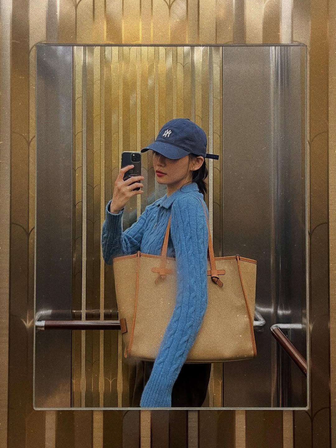 Photo shared by 방은정  BANG EUN JEONG on October 17, 2025 tagging @giannichiarini_jp. May be an image of cornflower.