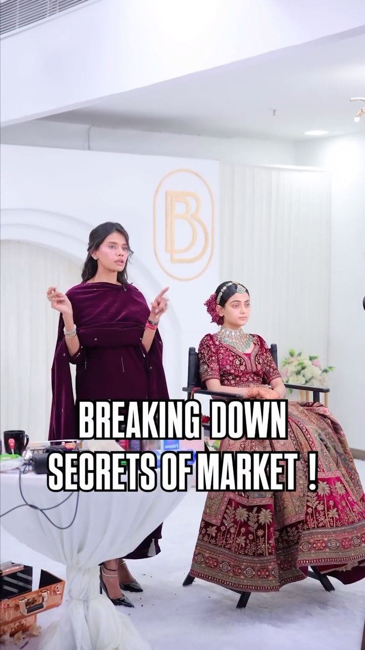 bhumikabahlofficial 게시물 이미지: 📞 9999742084 

✨ Upgrade your makeup and hair...