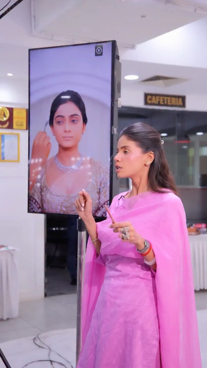 bhumikabahlofficial 게시물 이미지: 9999742084/ 7303125252 - Enroll now for the...