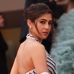 saraalikhan95 프로필 사진