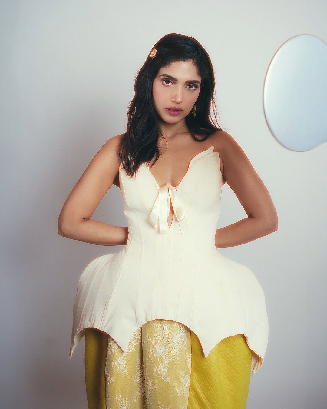 Photo by Bhumi Satish Pednekkar on November 20, 2025. May be an image of overskirt, dress and text.