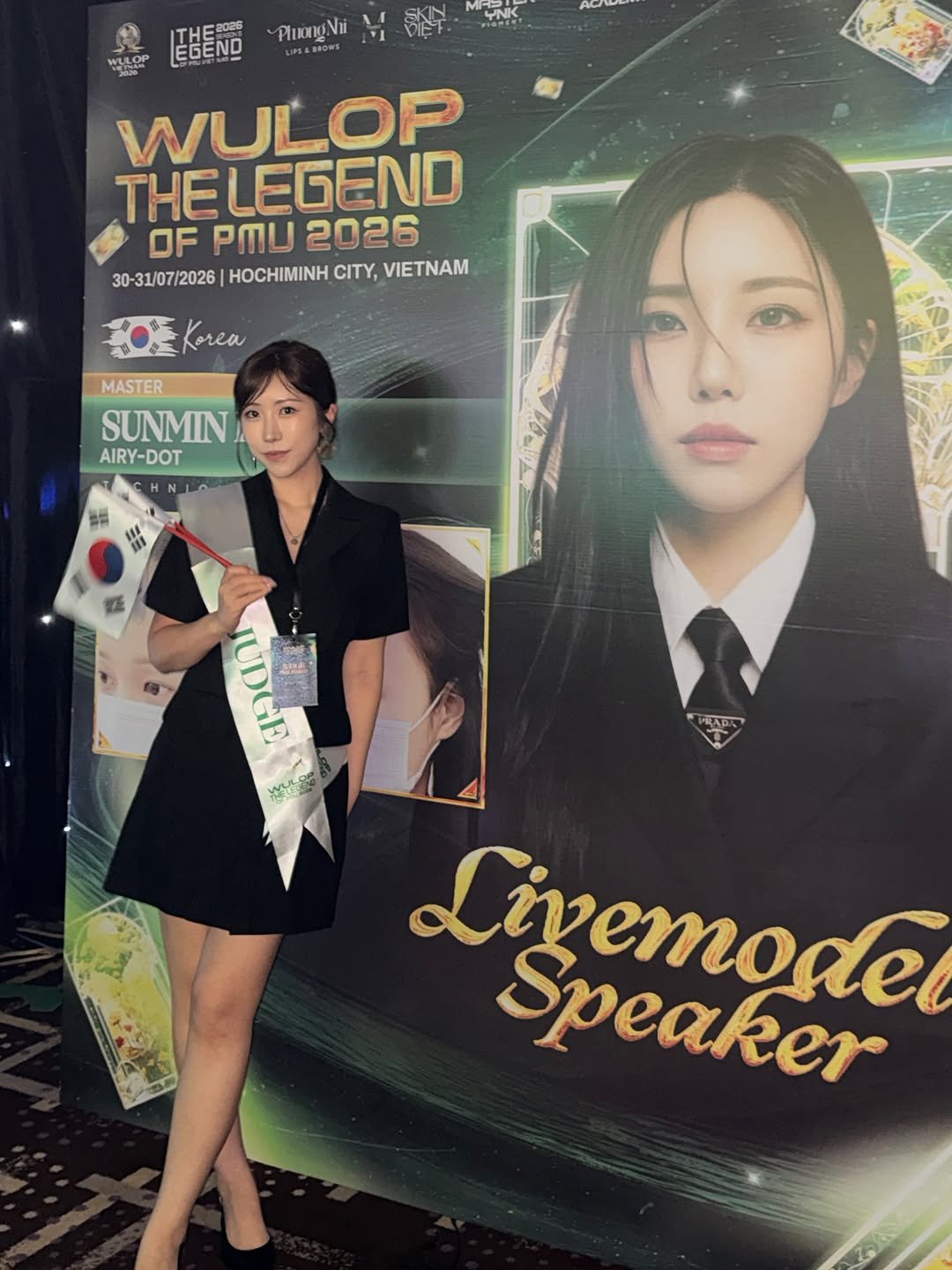 bibiel_smp 게시물 이미지: 𝙒𝙐𝙇𝙊𝙋 𝘿𝘼𝙔 𝟭 🇰🇷🇻🇳

베트남의 훌륭한 아티스트들이 모인 대회에
심사를...