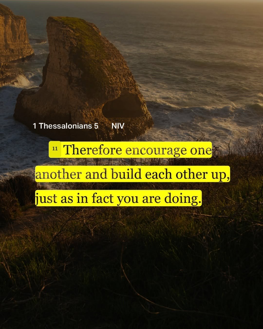 bible 게시물 이미지: 1 Thessalonians 5:11