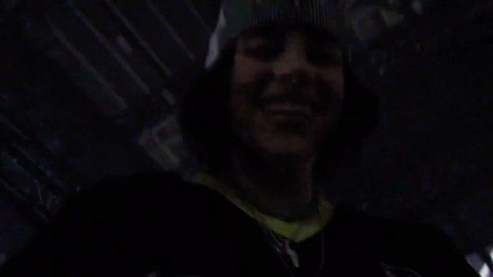 billieeilish 게시물 이미지: show intro track out FRIDAY 💋