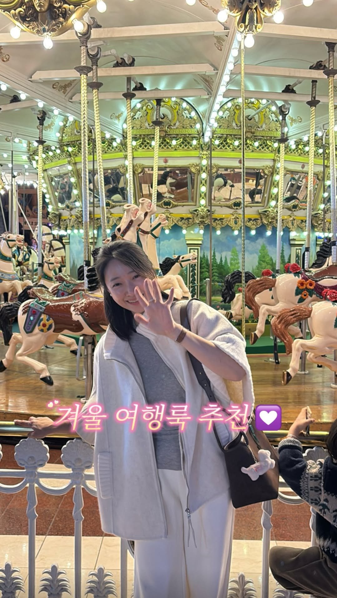 binlog88 게시물 이미지: 1박2일 애들이랑 다녀온 #롯데월드 

편하면서 예쁜건 또 포기못하는 여행룩이였는데...