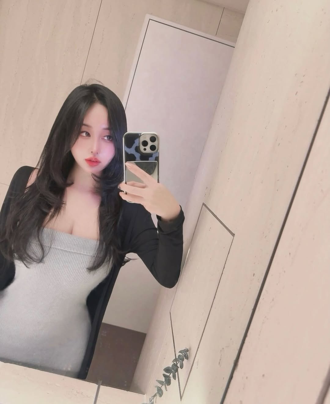 binxnnn 게시물 이미지: 거의 생존신고 게시물••🔮

따듯해졌다 하고 가볍게 나갔다가
아직 아닌가보다의 반복