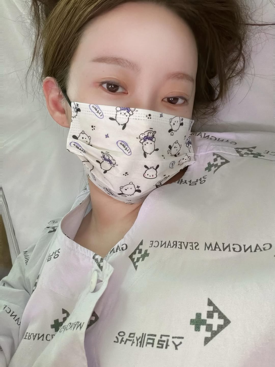 bitterpeach.kr 게시물 이미지: 이틀 상간으로 응급실을 두번다녀왔어요
첫번때는 쓰러져서, 두번째는 그 뒤로 말이나...