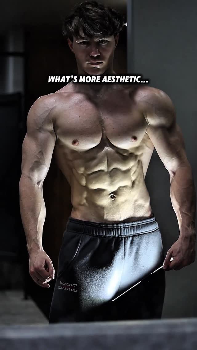 bjarnson_fitness 게시물 이미지: Which lighting angle is more aesthetic?...