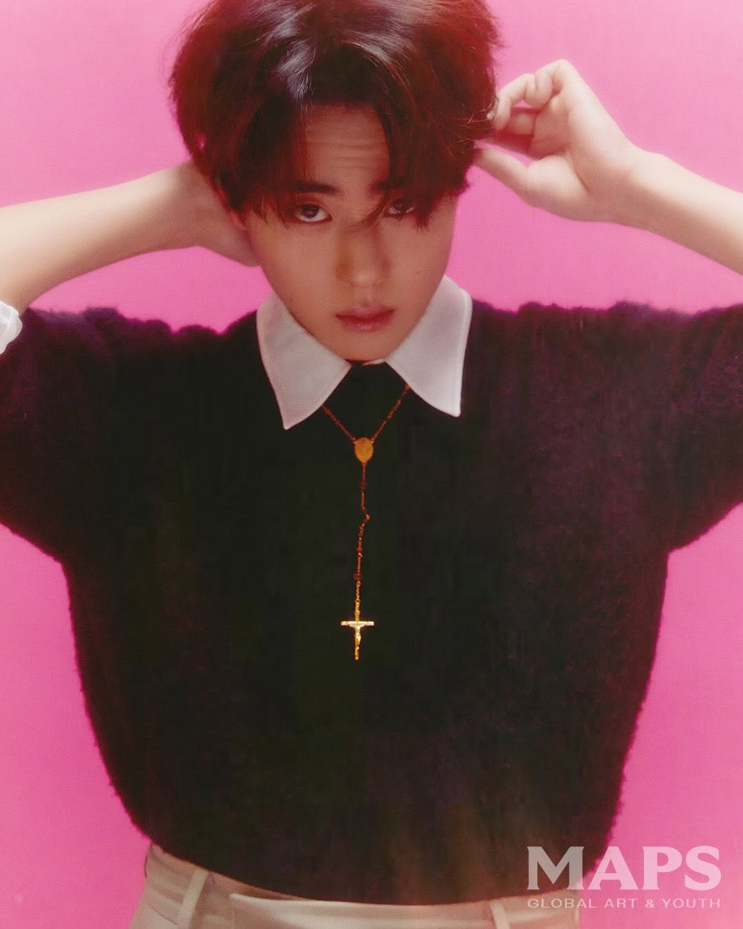 Photo by 조병규 on January 12, 2026. May be an image of map, bolo tie and text that says 'MAPS GLOBAL ART & GLOBALART&YOUTH YOUTH'.