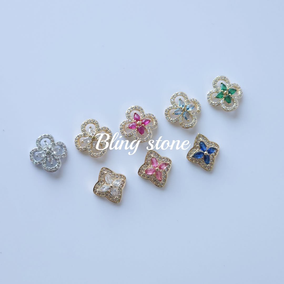 Photo by 대전네일재료 : 네일파츠 : 네일재료 : 블링스톤 on April 23, 2025.