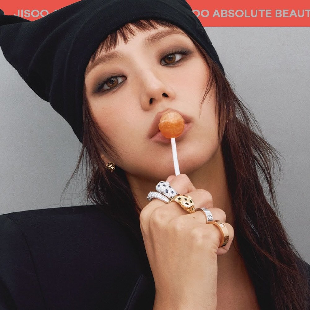 Photo shared by BLISSOO on November 05, 2025 tagging @cartier, @gq_korea, and @sooyaaa__. May be an image of one or more people, hair, makeup, magazine and text that says 'JIS JISOO ၃၀ ABSOLUTE BEAUT'.