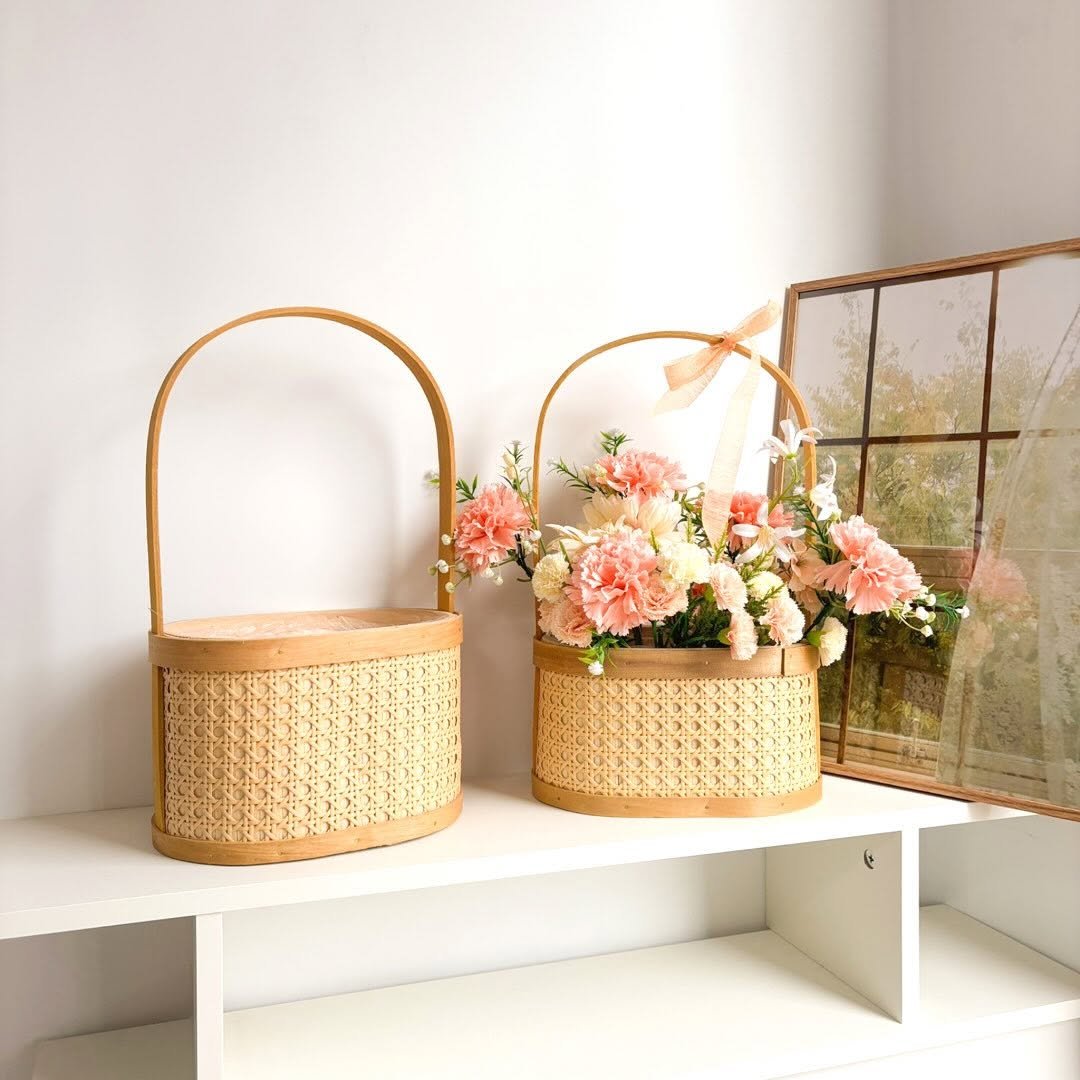 Photo by 블루메데코 on April 22, 2025.