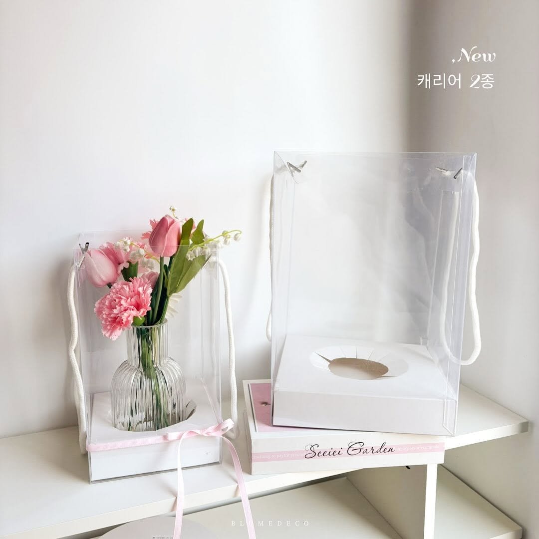 Photo by 블루메데코 on April 20, 2025.